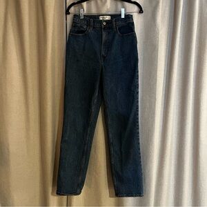 💙 Abercrombie & Fitch 90s Straight Ultra High-Rise Jeans – Size 26 Curve Love💙